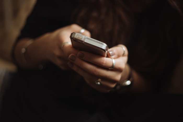 Come conquistare un ragazzo in chat o un uomo