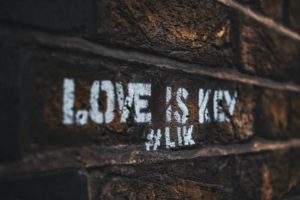 Messaggi d'amore e frasi per lui