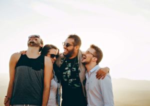 Mi sono innamorata del migliore amico come comportarsi e capire se è interessato